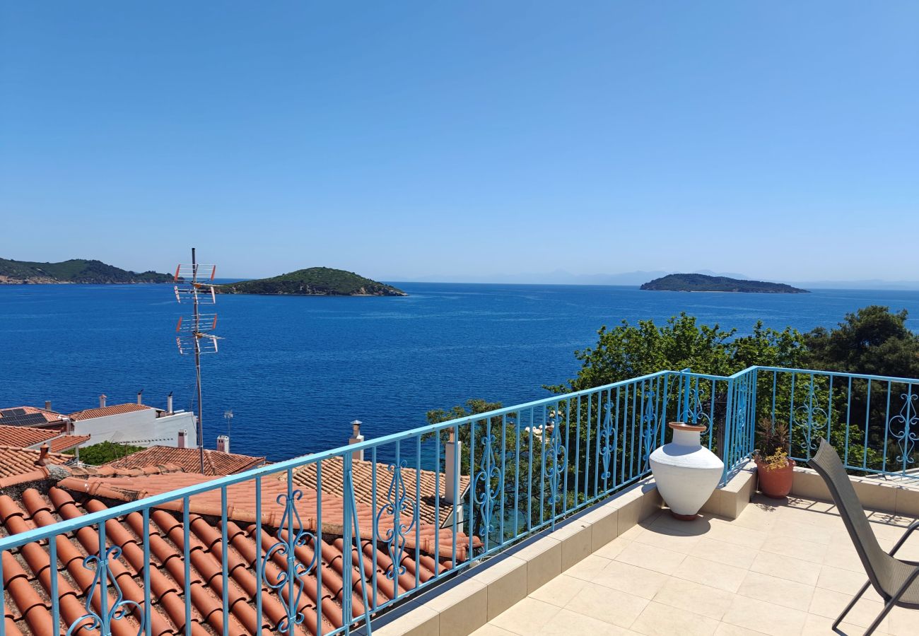 House in Skiathos - Orsalia Sea View House in romantic Plakes 