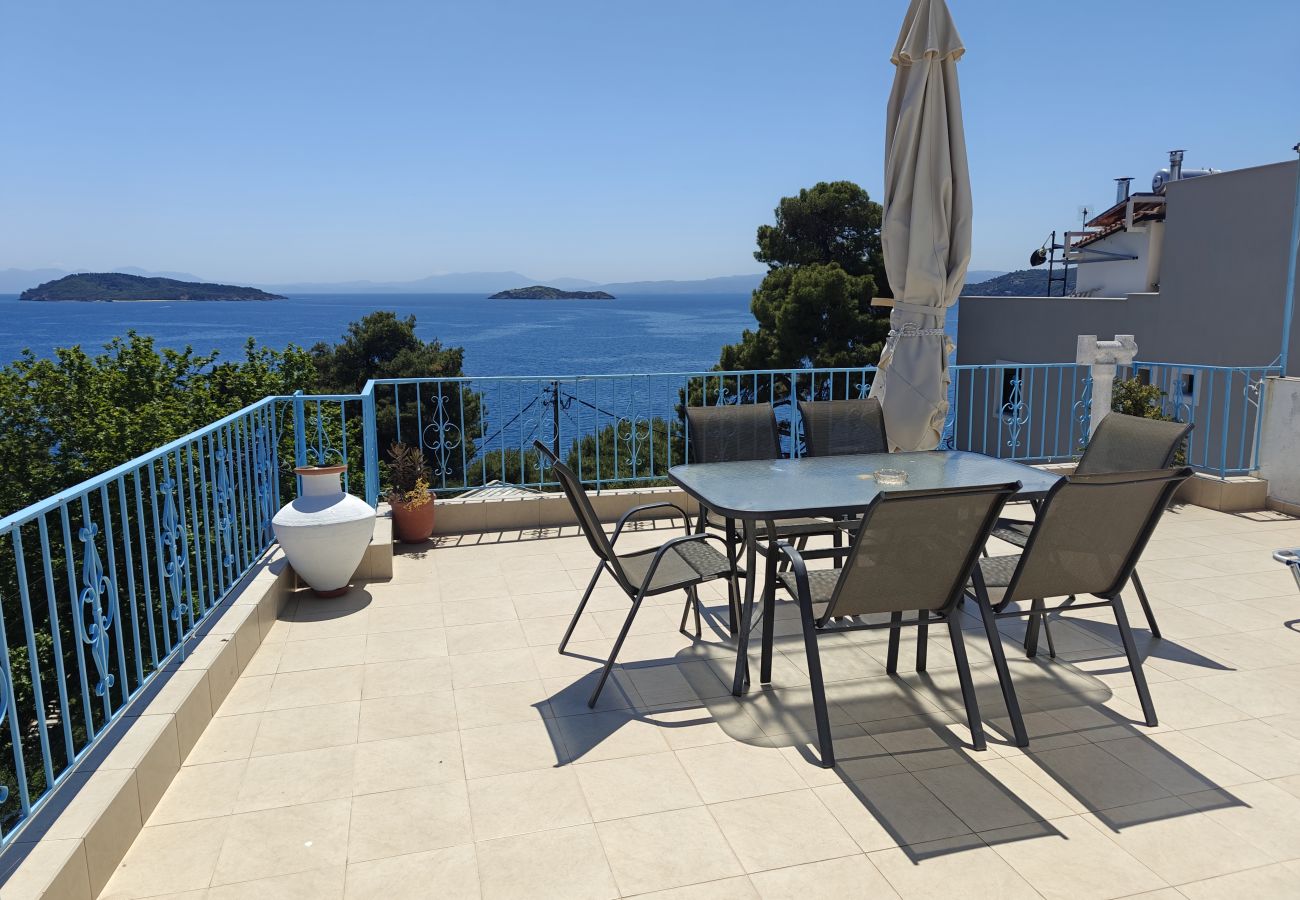 House in Skiathos - Orsalia Sea View House in romantic Plakes 