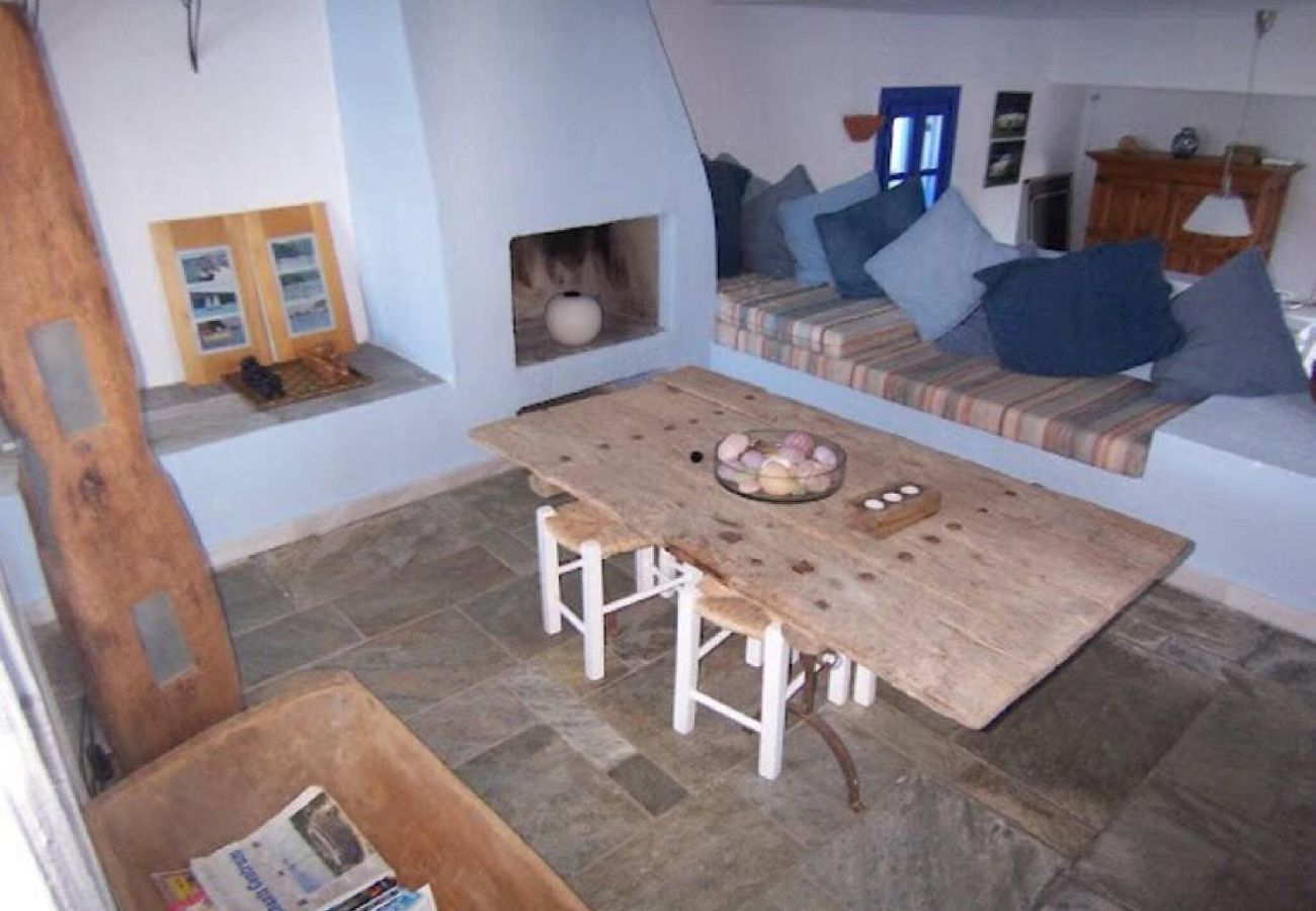 Villa in Skiathos - fantastic 4 bedroomed villa with pool and sea view 