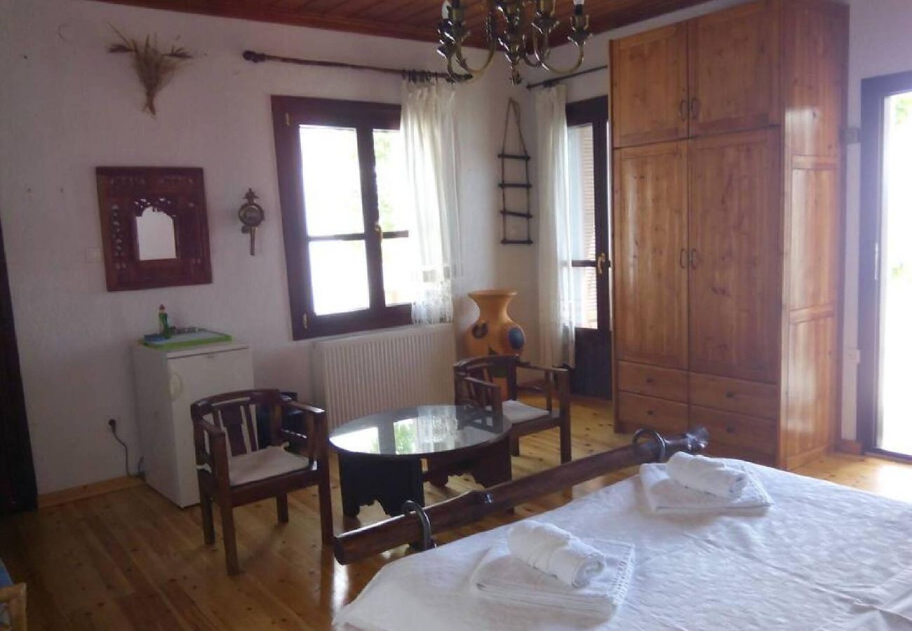 House in Skiathos - Plakes view    traditional house with dream views 