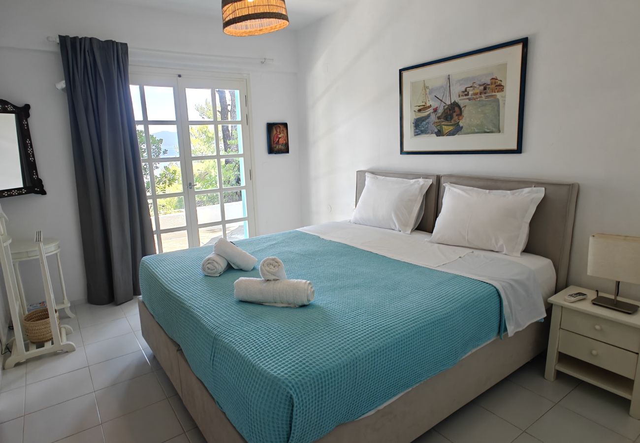 Villa in Skiathos - Nova 2: Cosy 2-bedroom villa near Kanapitsa beach 