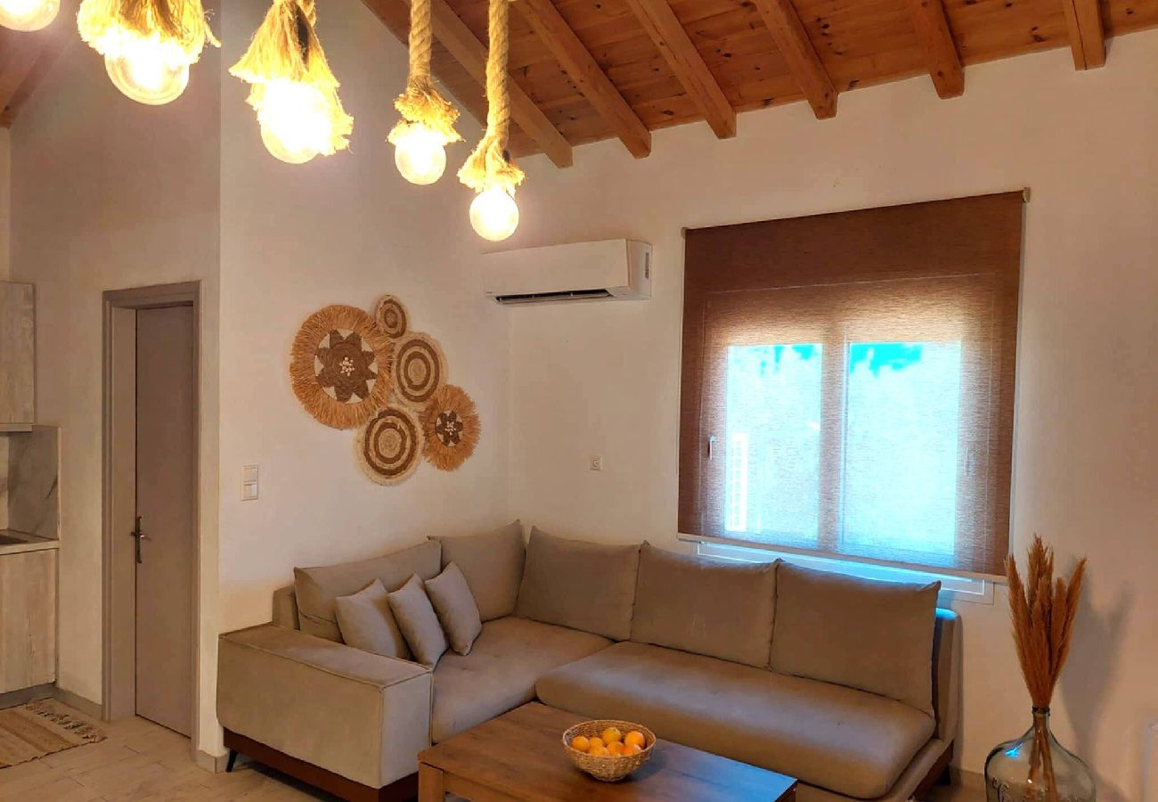 House in Skiathos - Maya 2, stylish new apartment near town and port 