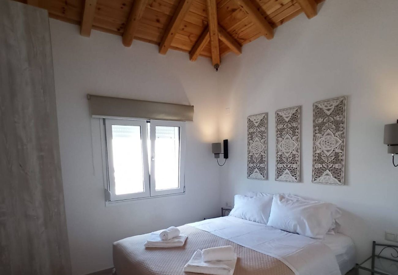 House in Skiathos - Maya 2, stylish new apartment near town and port 