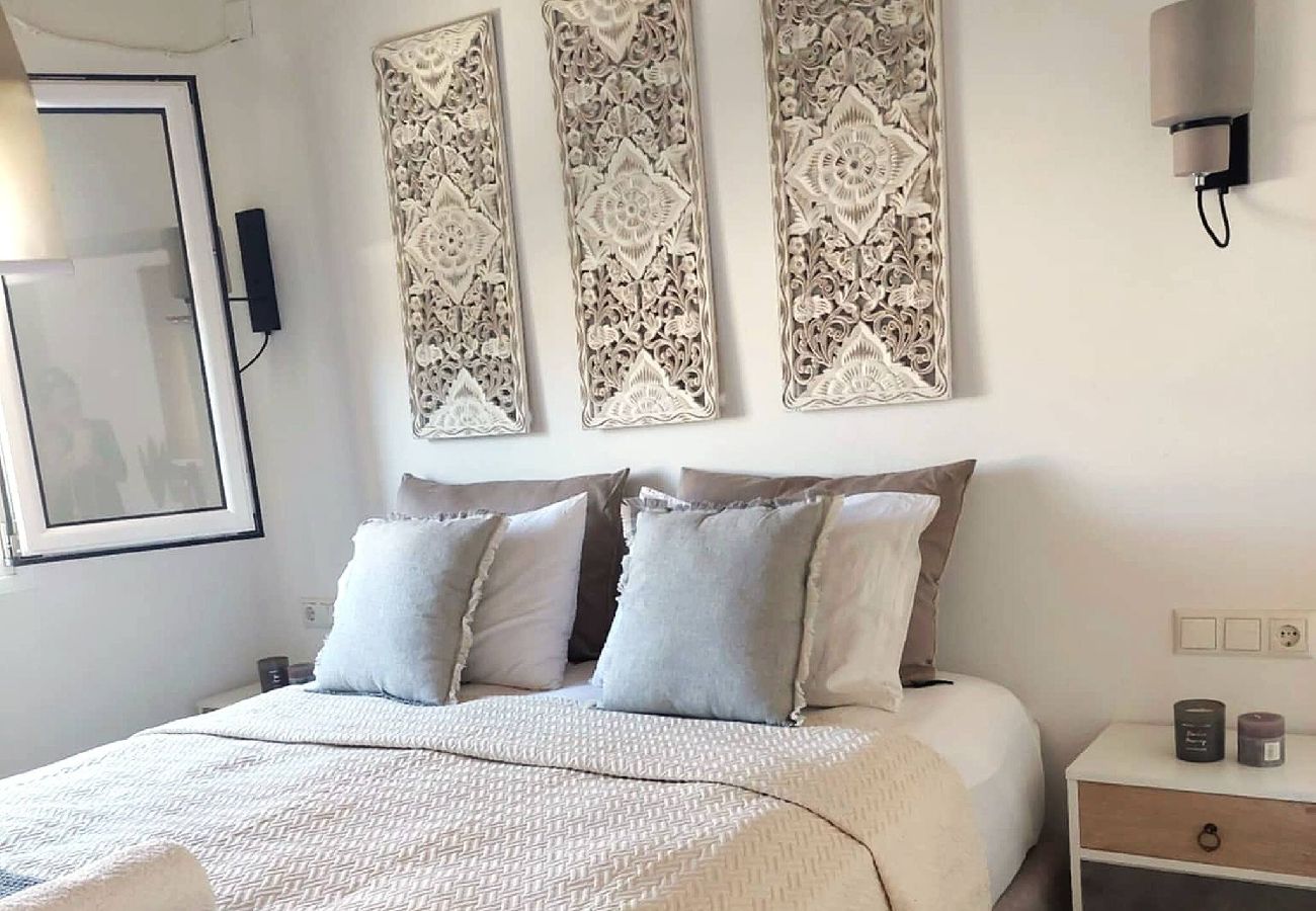 House in Skiathos - Maya 2, stylish new apartment near town and port 