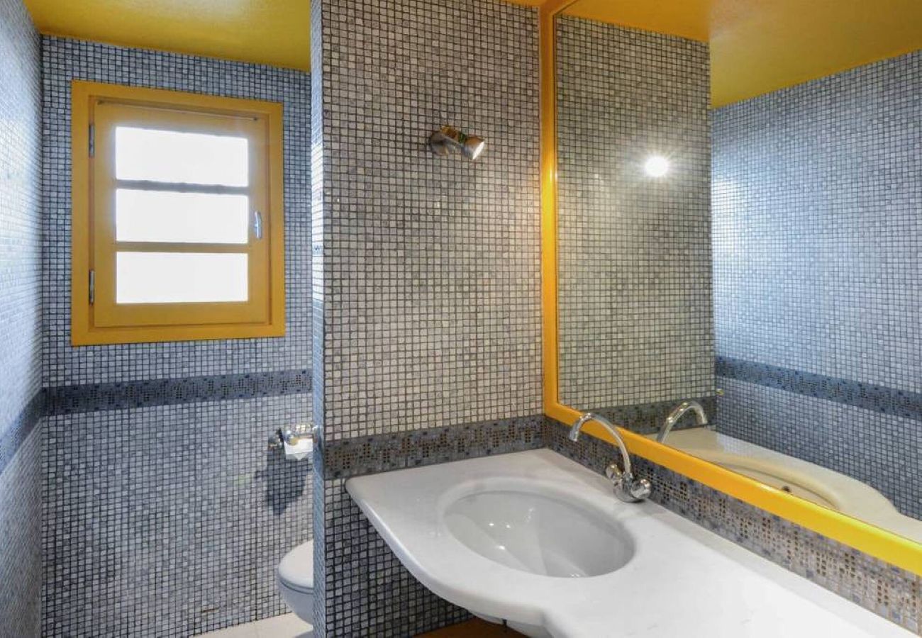 Villa in Skiathos - SuperNova, glorious villa for 10 near beach 