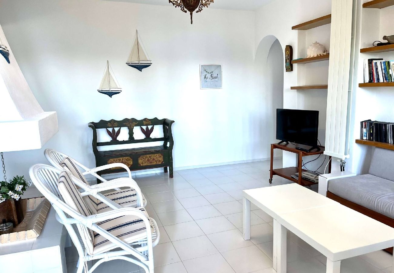 Villa in Skiathos - SuperNova, glorious villa for 10 near beach 