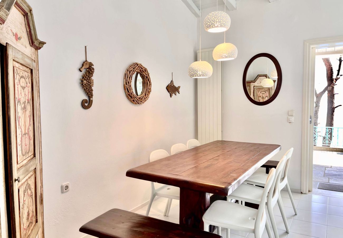 Villa in Skiathos - SuperNova, glorious villa for 10 near beach 