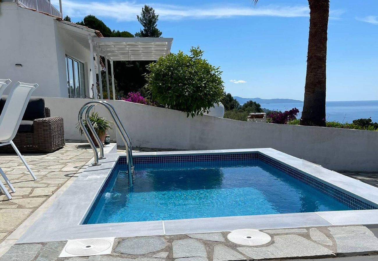 Villa in Skiathos - Villa Kalliope  theater-like sea views  3 bedrooms 