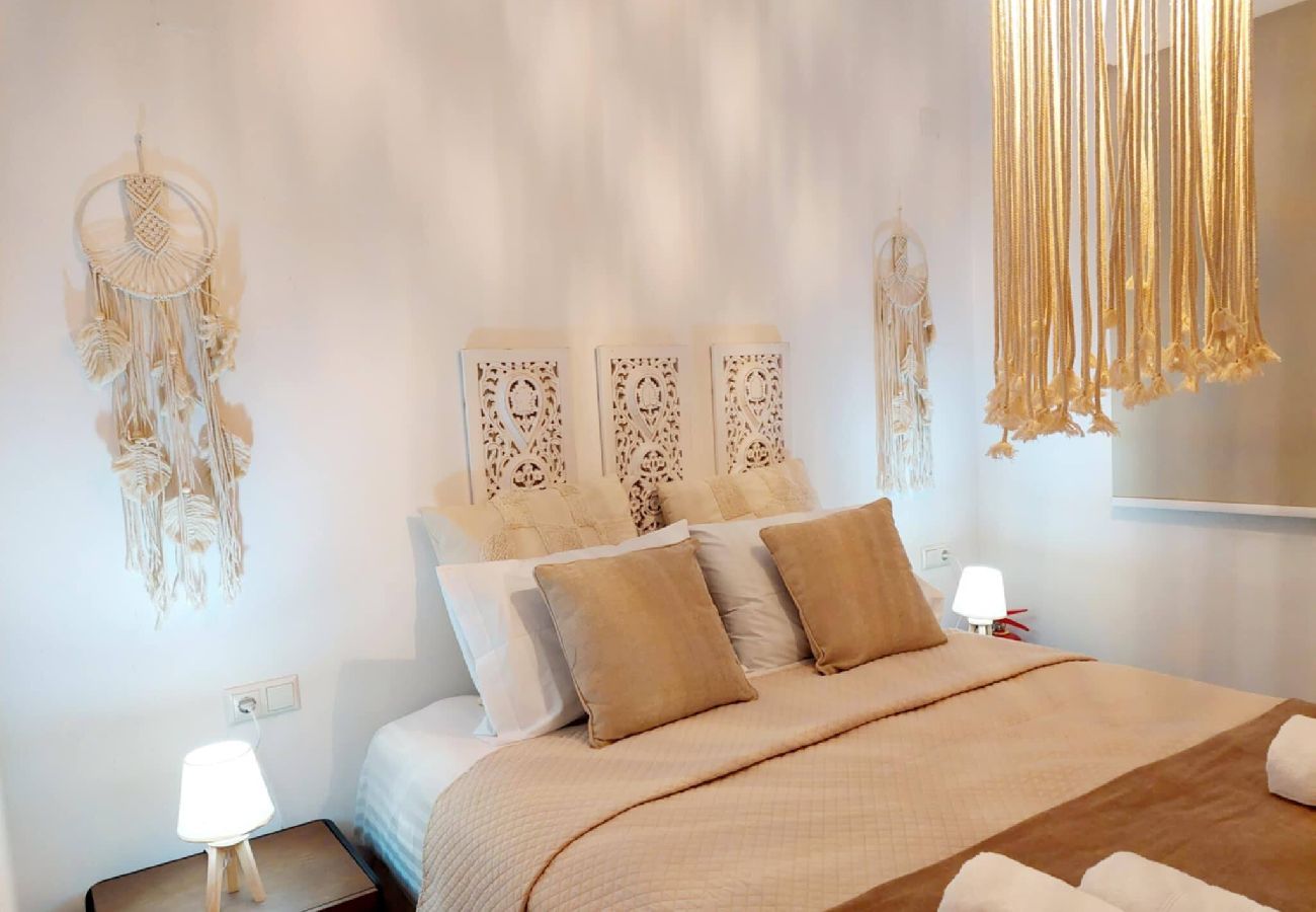 Apartment in Skiathos - Maya 1, Stylish apartment near town and port 