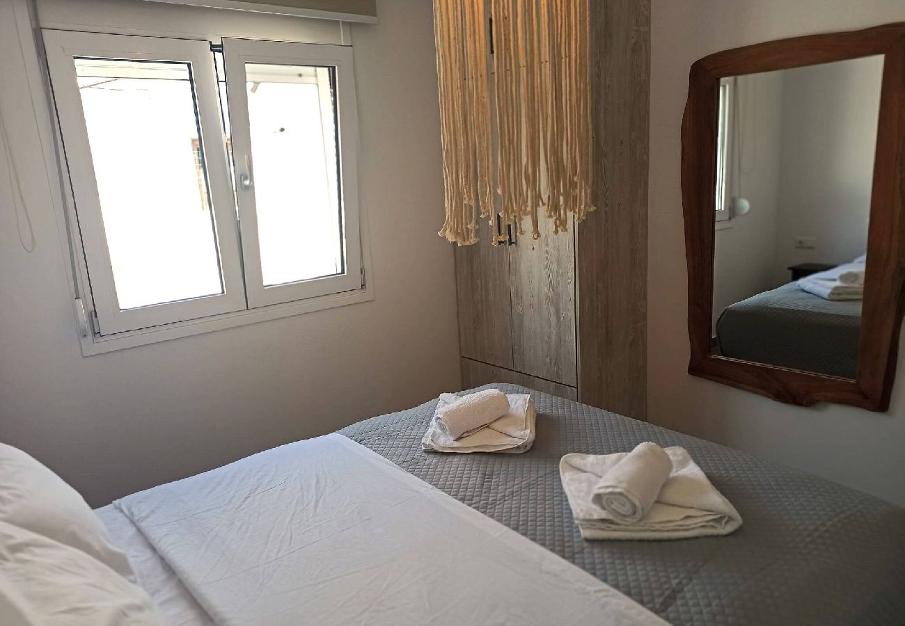 Apartment in Skiathos - Maya 1, Stylish apartment near town and port 