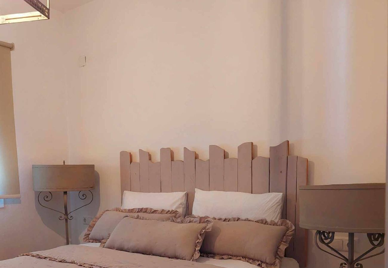 Apartment in Skiathos - Maya 1, Stylish apartment near town and port 