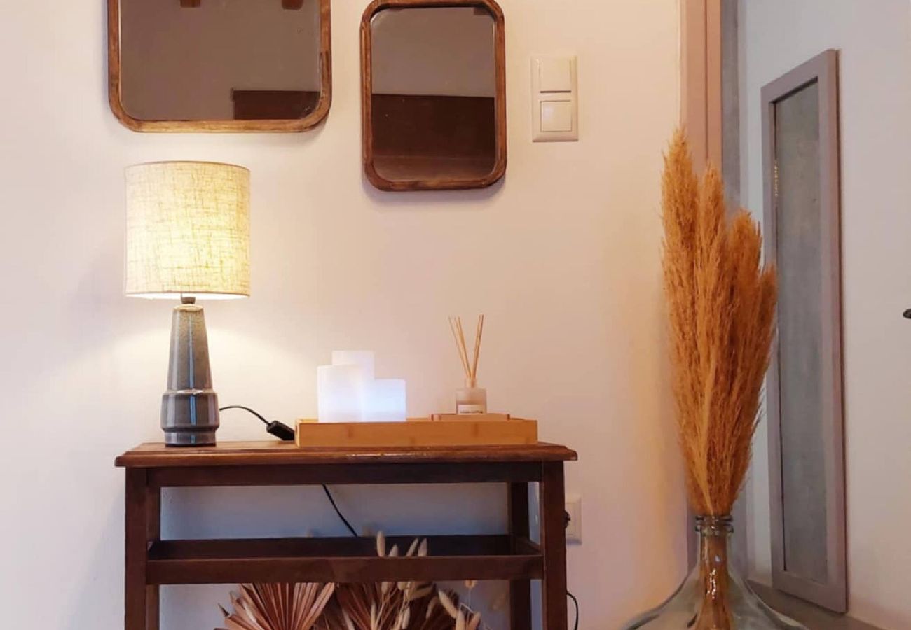 Apartment in Skiathos - Maya 1, Stylish apartment near town and port 
