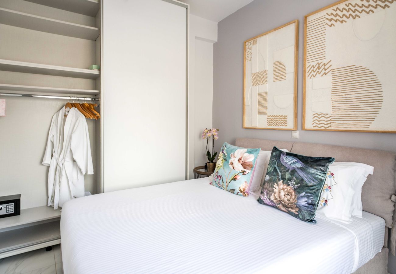 Apartment in Skiathos - Inna Suite  luxury apartment in the center 