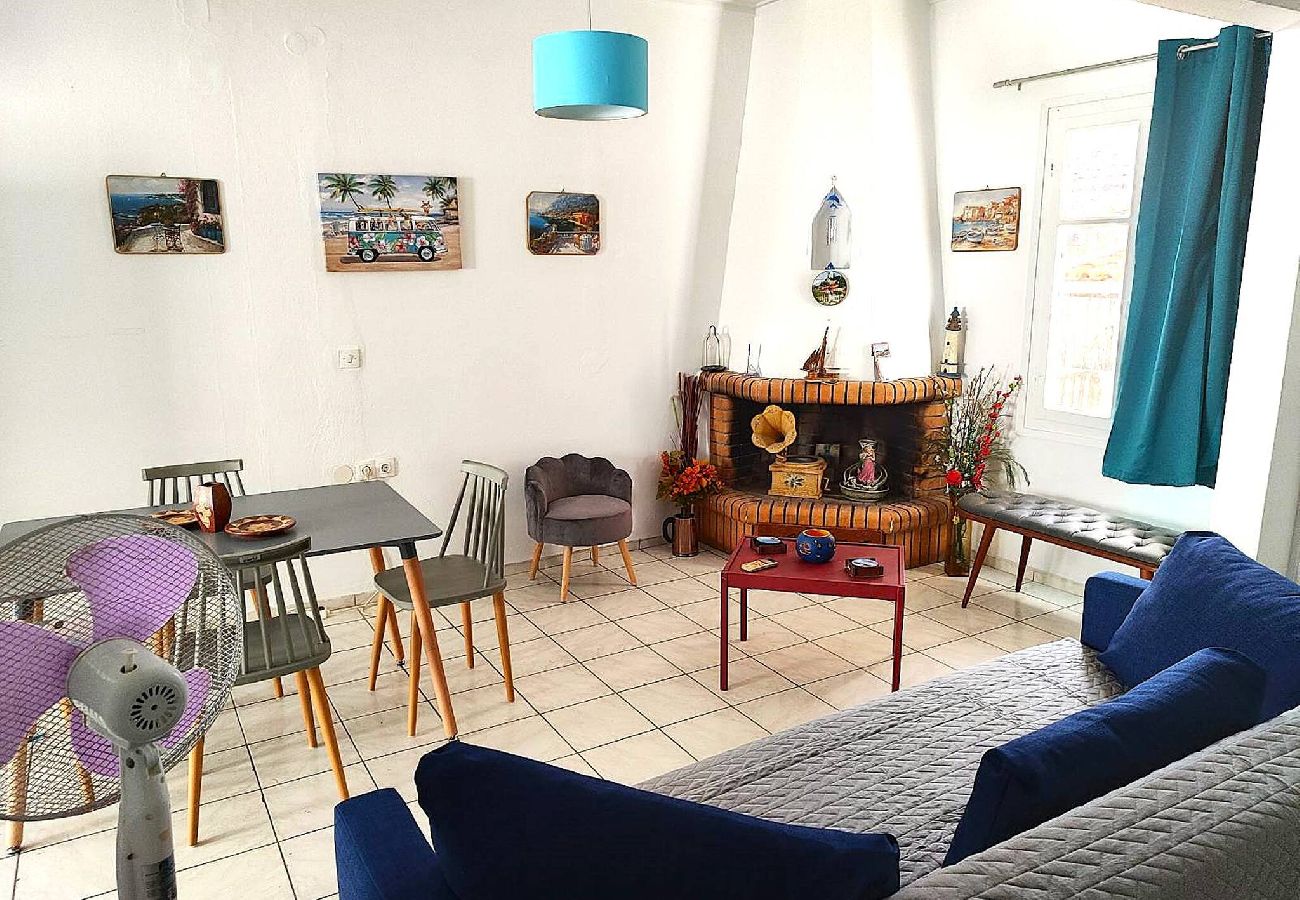 House in Skiathos - Cosy Kotroni, Greek cuteness, townhouse for 6 