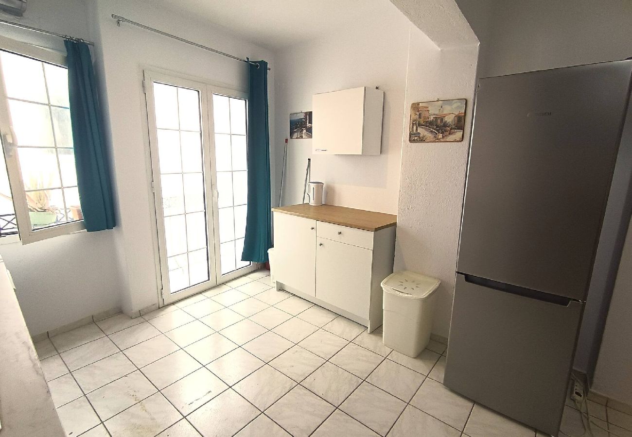House in Skiathos - Cosy Kotroni, Greek cuteness, townhouse for 6 