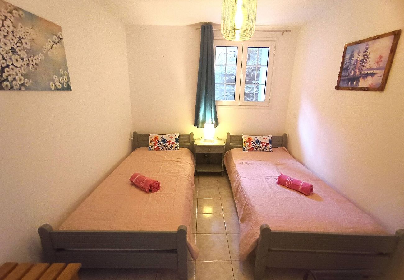 House in Skiathos - Cosy Kotroni, Greek cuteness, townhouse for 6 