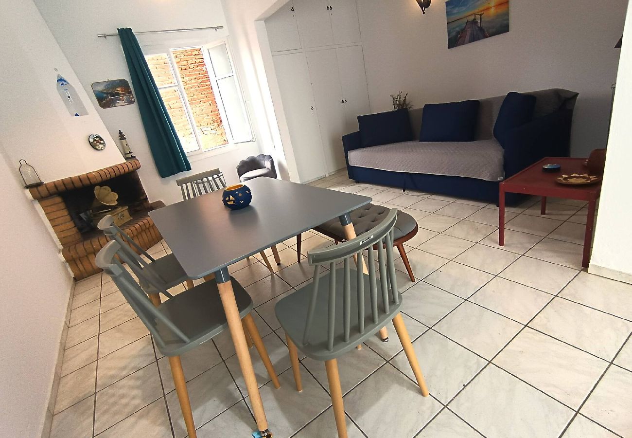 House in Skiathos - Cosy Kotroni, Greek cuteness, townhouse for 6 