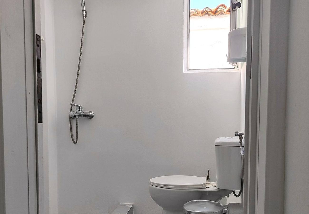 House in Skiathos - Cosy Kotroni, Greek cuteness, townhouse for 6 