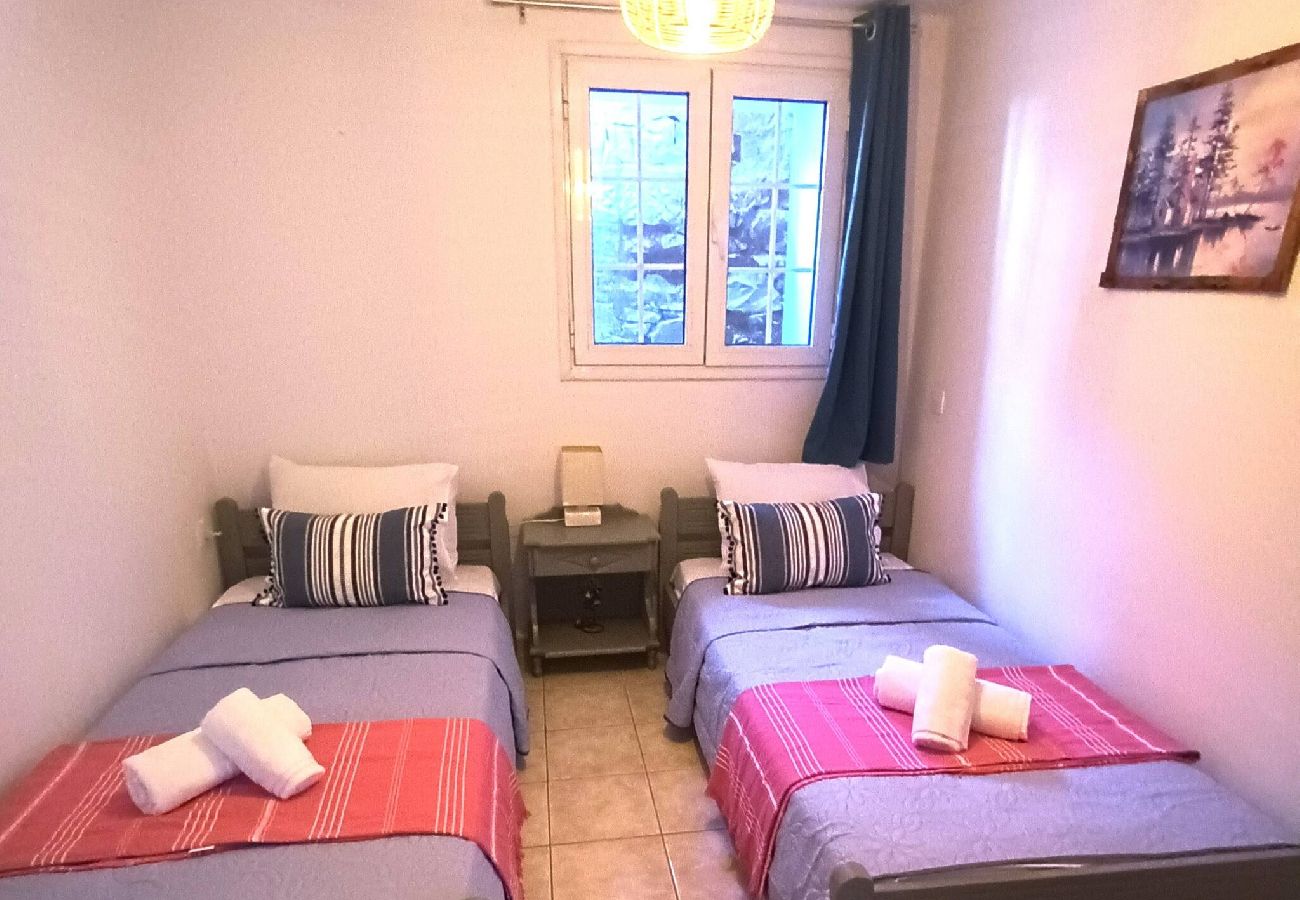 House in Skiathos - Cosy Kotroni, Greek cuteness, townhouse for 6 