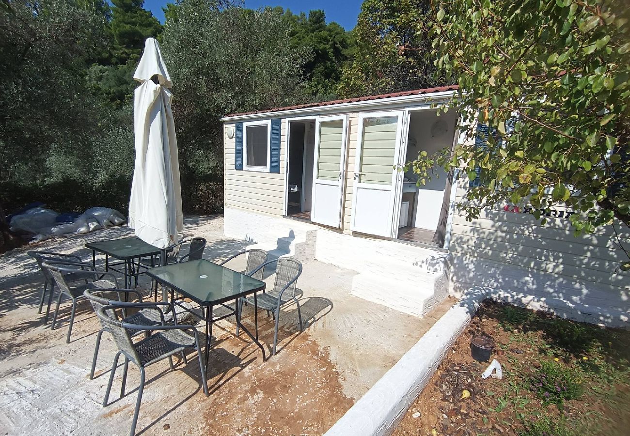 Mobile home in Skiathos - Fun mobile home in green valley 