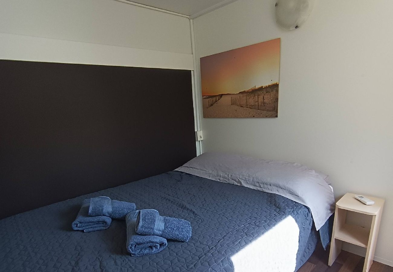 Mobile home in Skiathos - Fun mobile home in green valley 