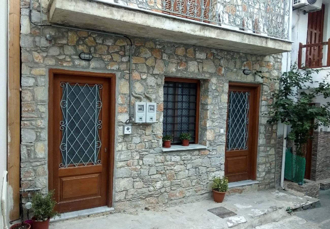 Apartment in Skiathos - Jenny 1, cute apartment for 5 