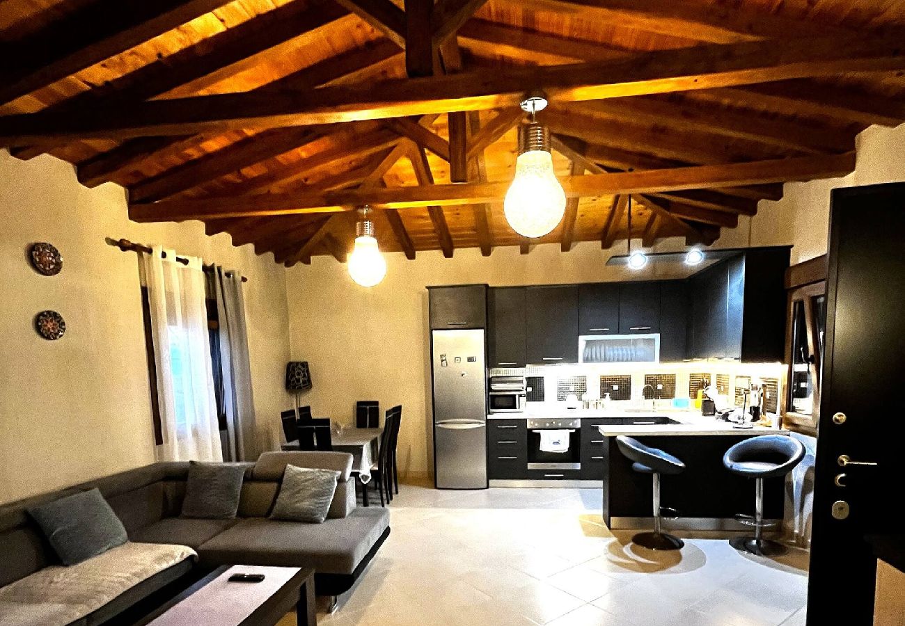 House in Skiathos - The fortress, beautiful private house for 6 