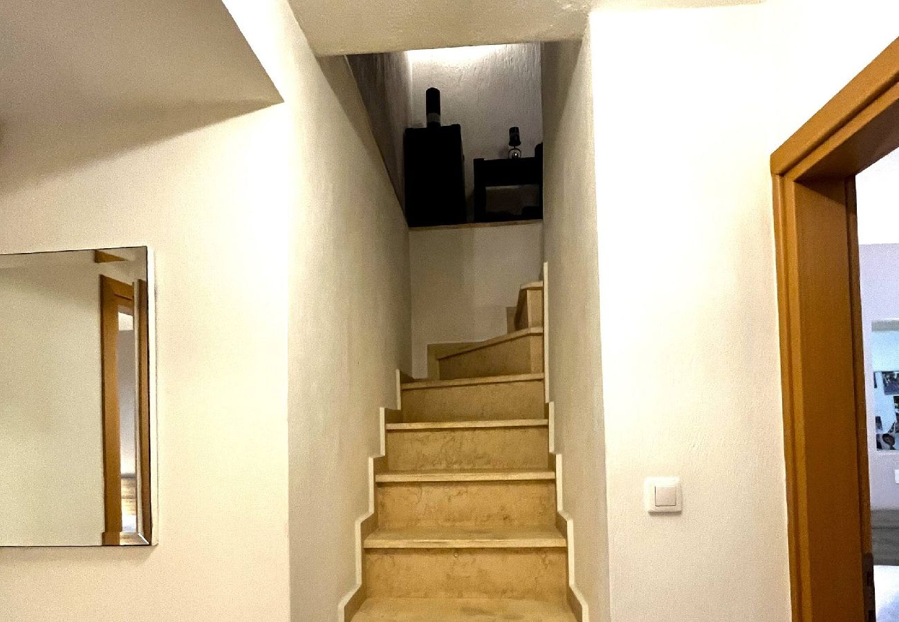 House in Skiathos - The fortress, beautiful private house for 6 