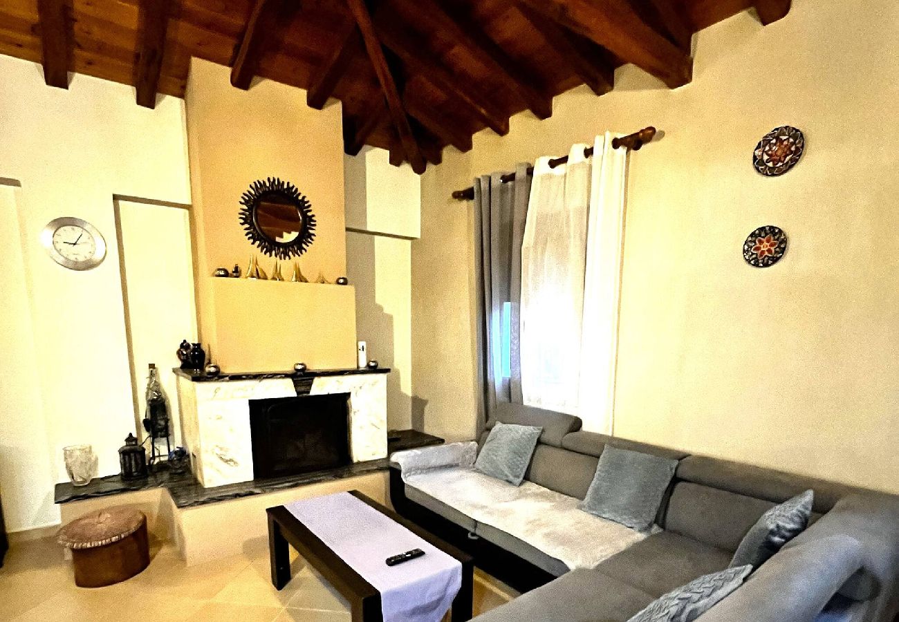 House in Skiathos - The fortress, beautiful private house for 6 