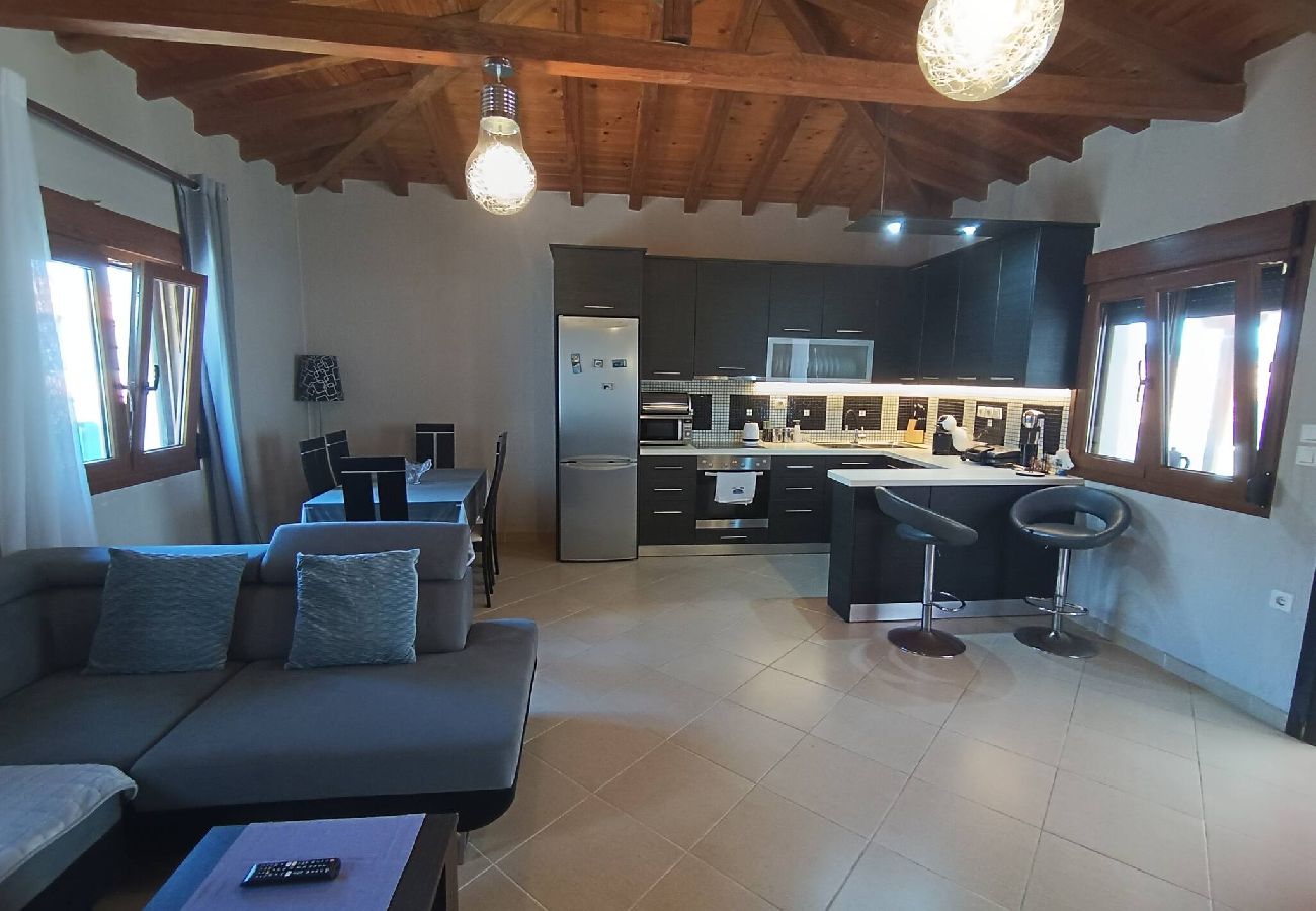 House in Skiathos - The fortress, beautiful private house for 6 