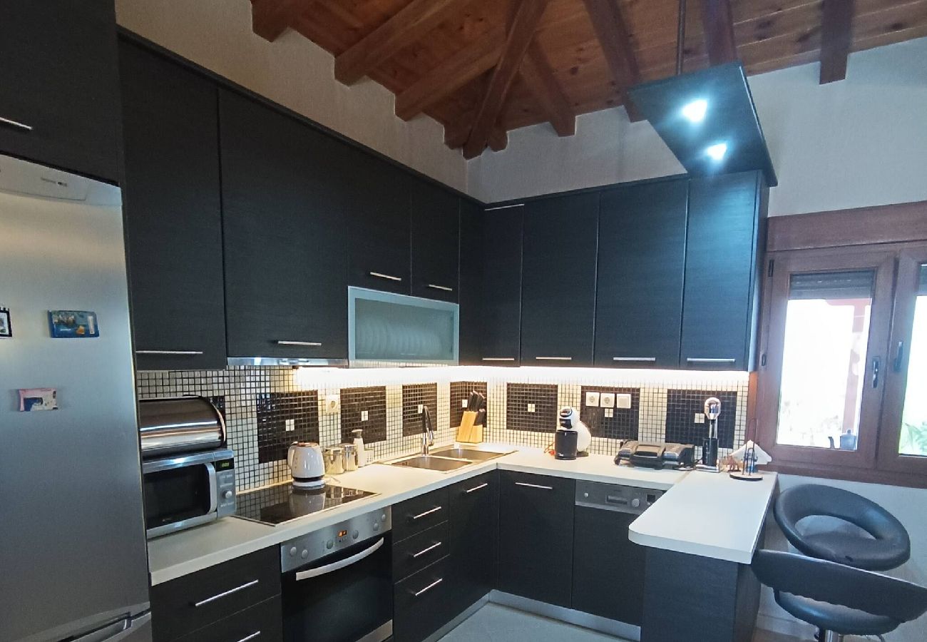 House in Skiathos - The fortress, beautiful private house for 6 