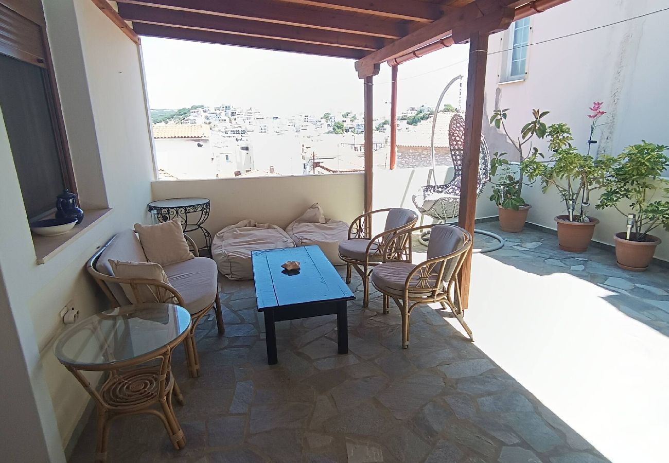 House in Skiathos - The fortress, beautiful private house for 6 