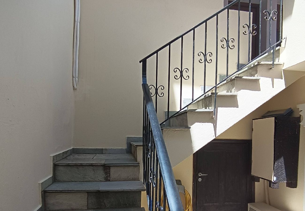House in Skiathos - The fortress, beautiful private house for 6 
