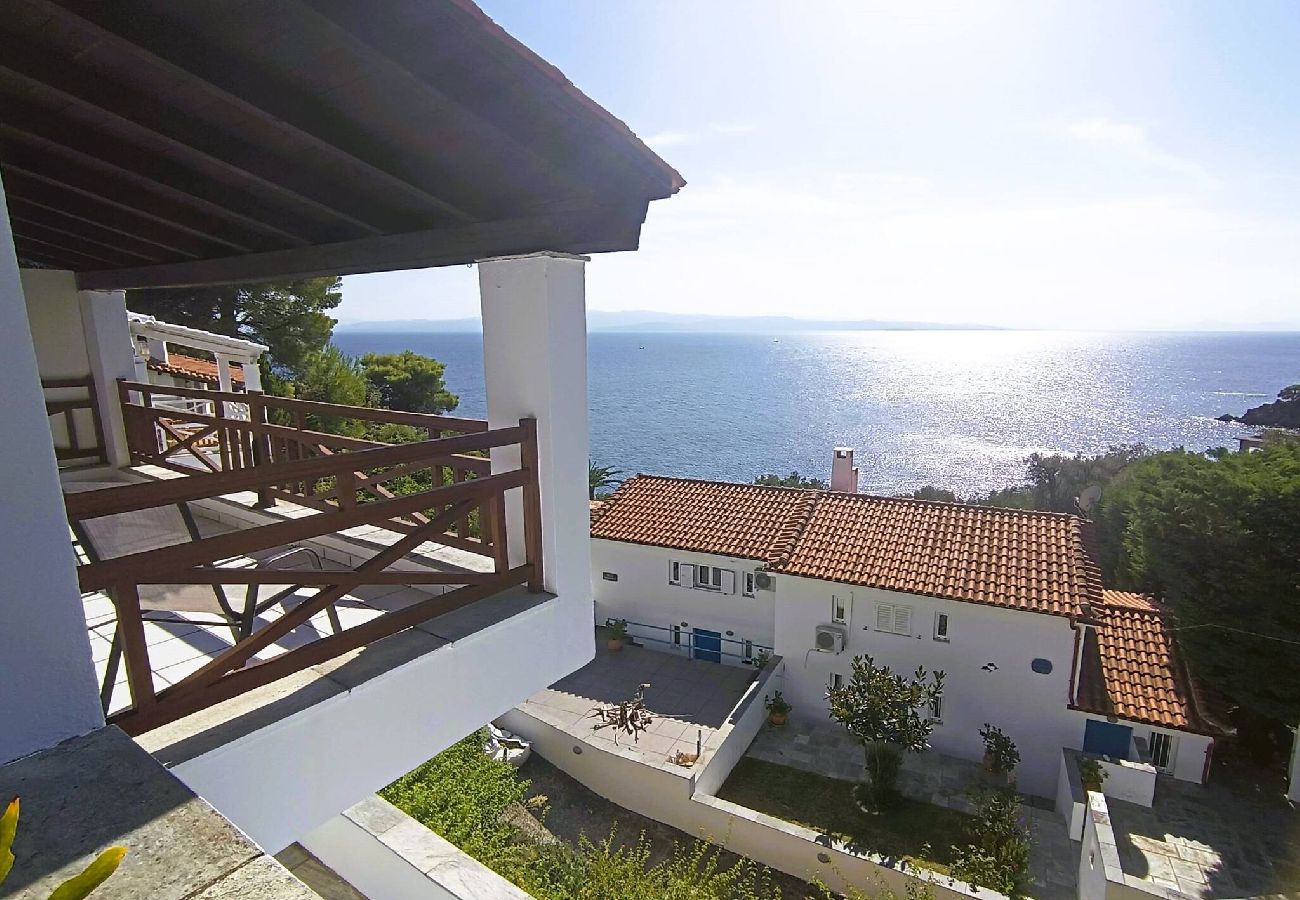 Villa in Skiathos - Villa Gianna,  stunning sea views near Diamanti 