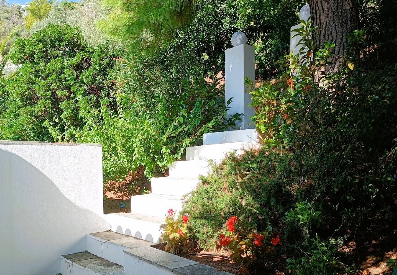 Villa in Skiathos - Villa Gianna,  stunning sea views near Diamanti 