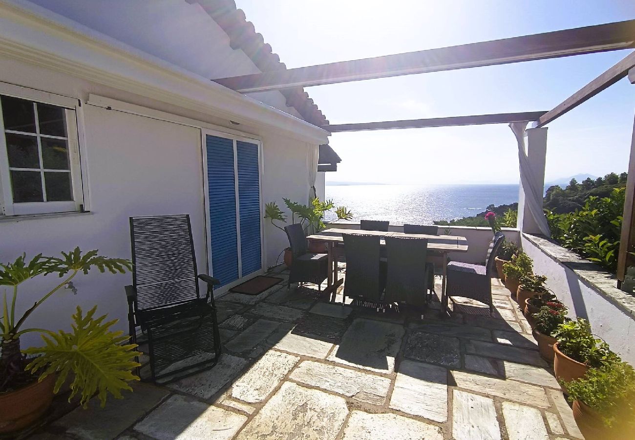 Villa in Skiathos - Villa Gianna,  stunning sea views near Diamanti 