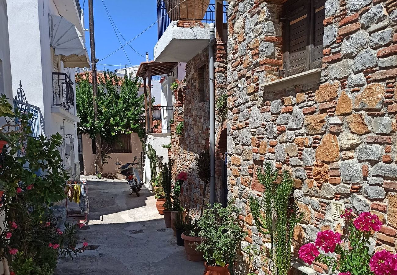 Studio in Skiathos - Kyra's Little Stone House – cozy, charm & comfort 