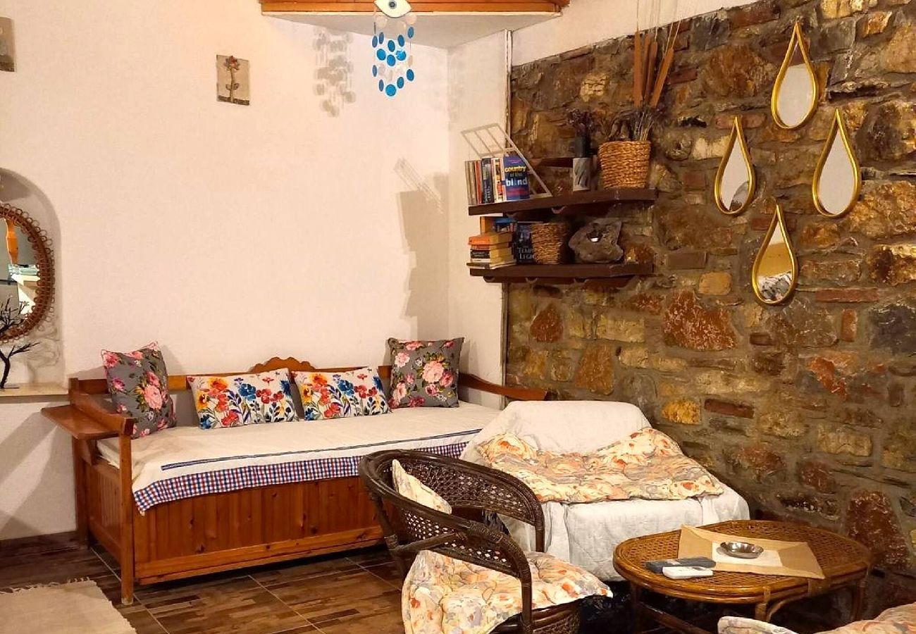 Studio in Skiathos - Kyra's Little Stone House – cozy, charm & comfort 