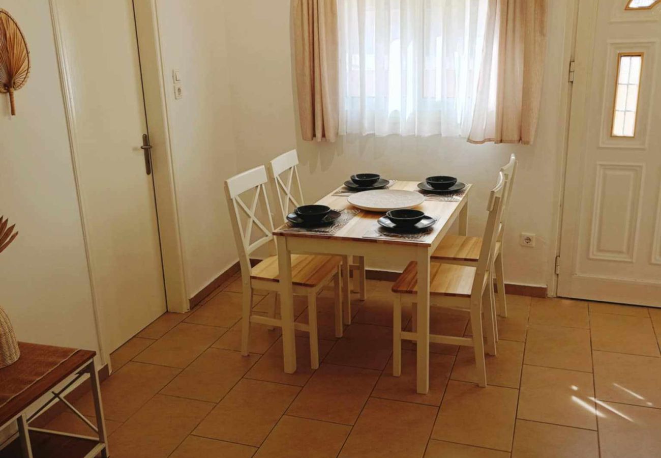 House in Skiathos - Jenny Sam, comfortable renovated house near center and beach