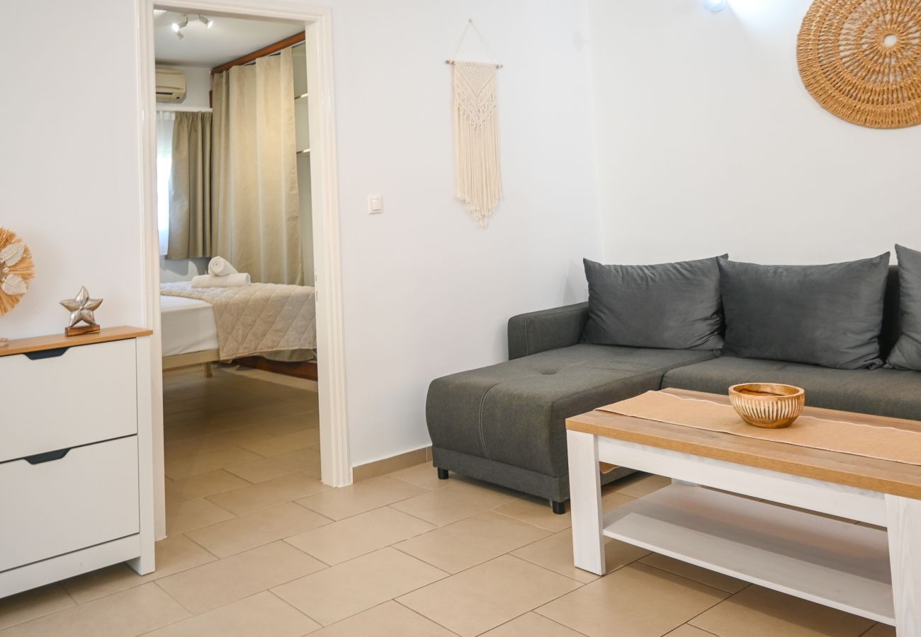 House in Skiathos - Jenny Sam, comfortable renovated house near center and beach