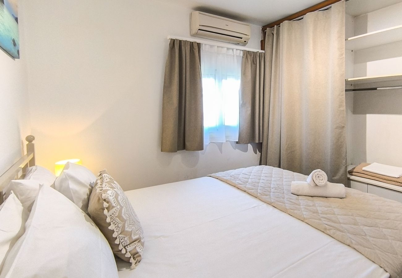 House in Skiathos - Jenny Sam, comfortable renovated house near center and beach