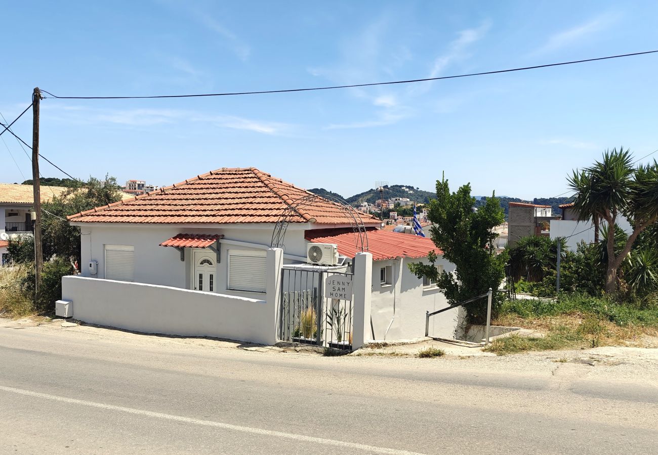 House in Skiathos - Jenny Sam, comfortable renovated house near center and beach