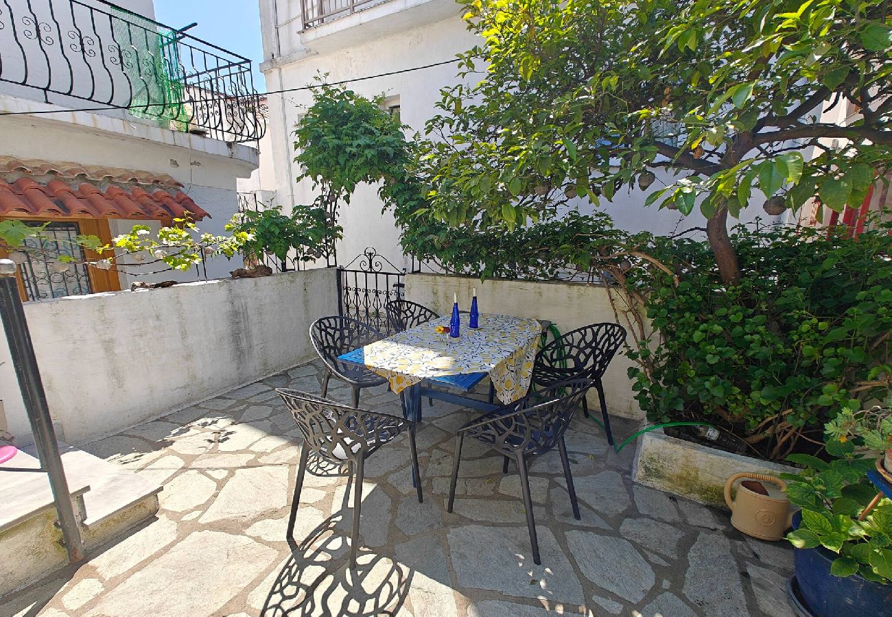 House in Skiathos - Louloudi, charming townhouse 