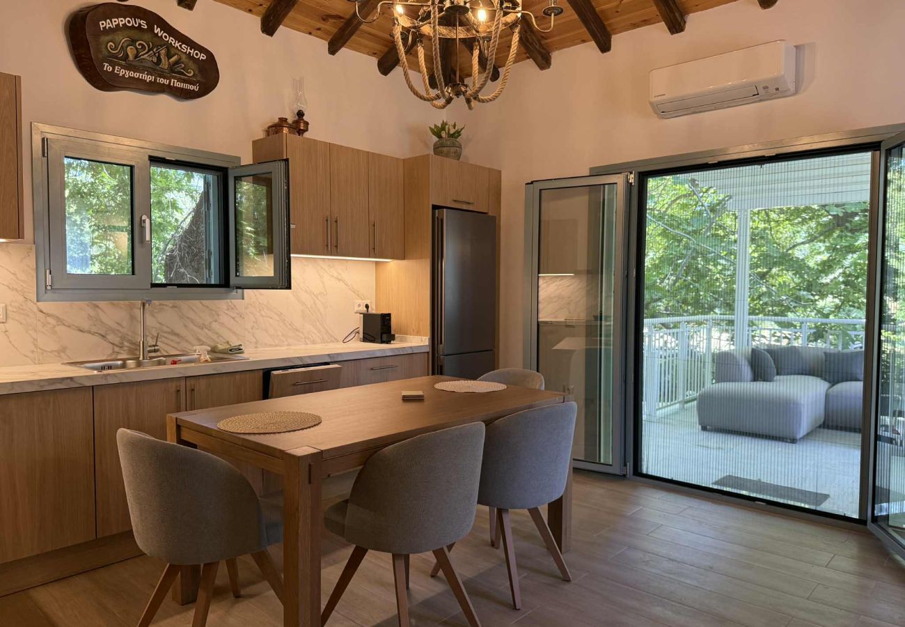 Country house in Skiathos - Pappou's workplace, elegant country house in Platanias