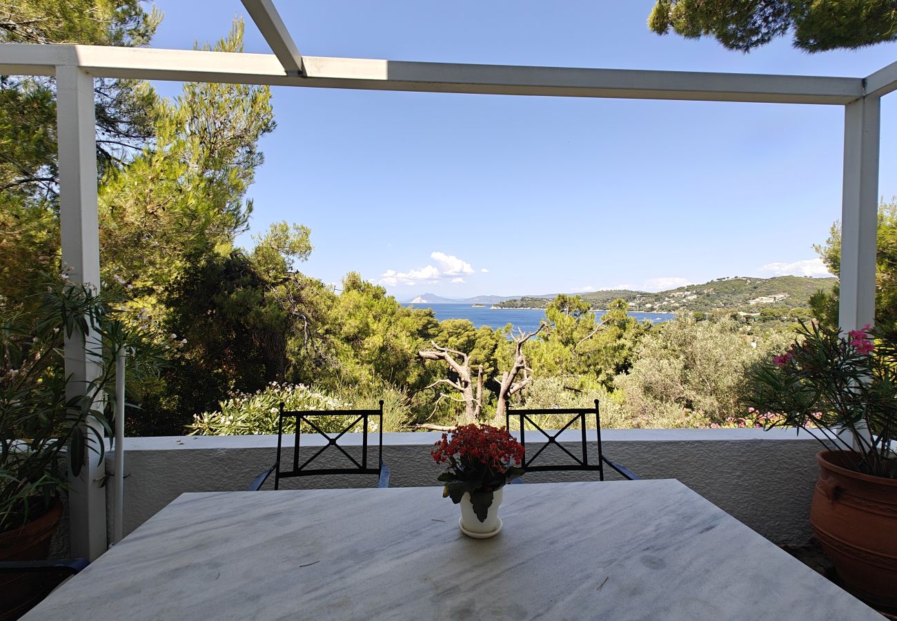 Villa in Skiathos - Villa Sun and Moon 2