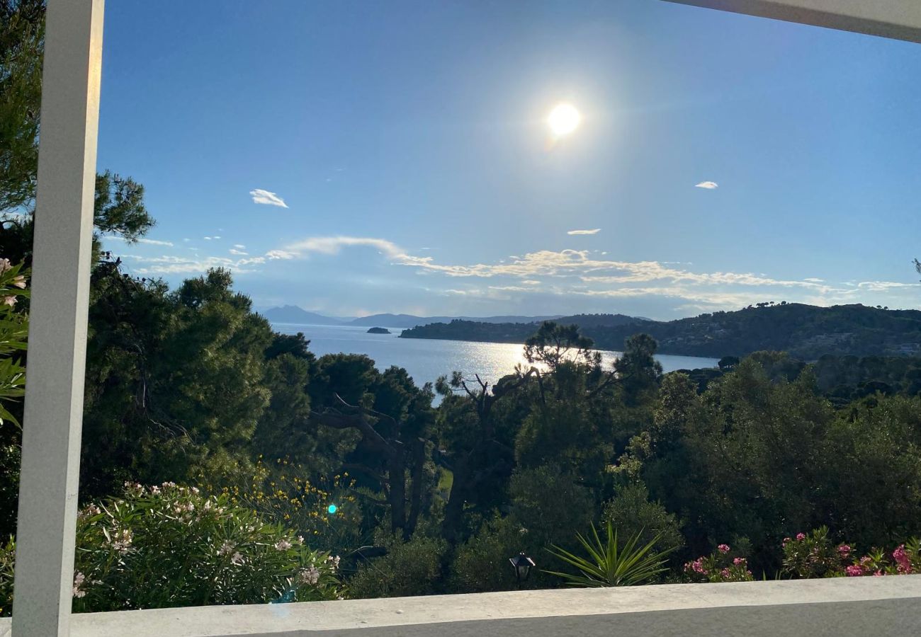 Villa in Skiathos - Villa Sun and Moon 2