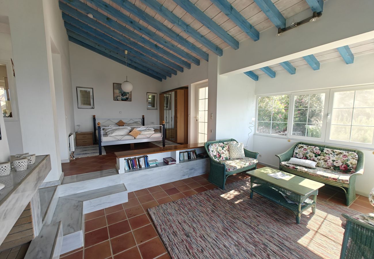 Villa in Skiathos - Eos, 3-bedroomed villa with magic sea views