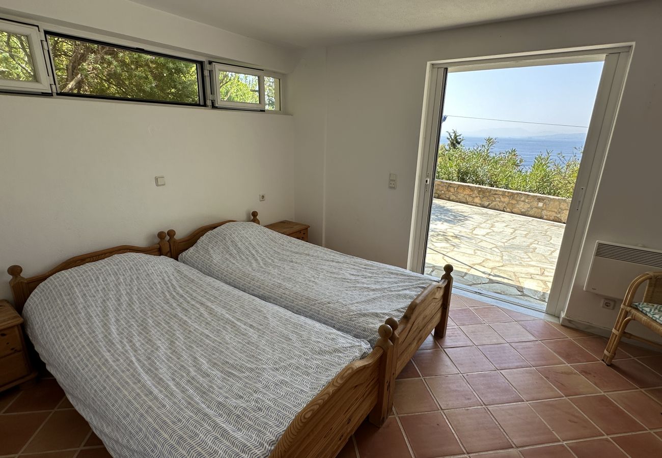Villa in Skiathos - Eos, 3-bedroomed villa with magic sea views
