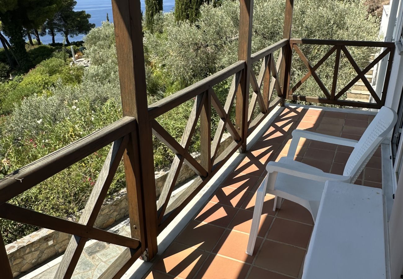 Villa in Skiathos - Eos, 3-bedroomed villa with magic sea views