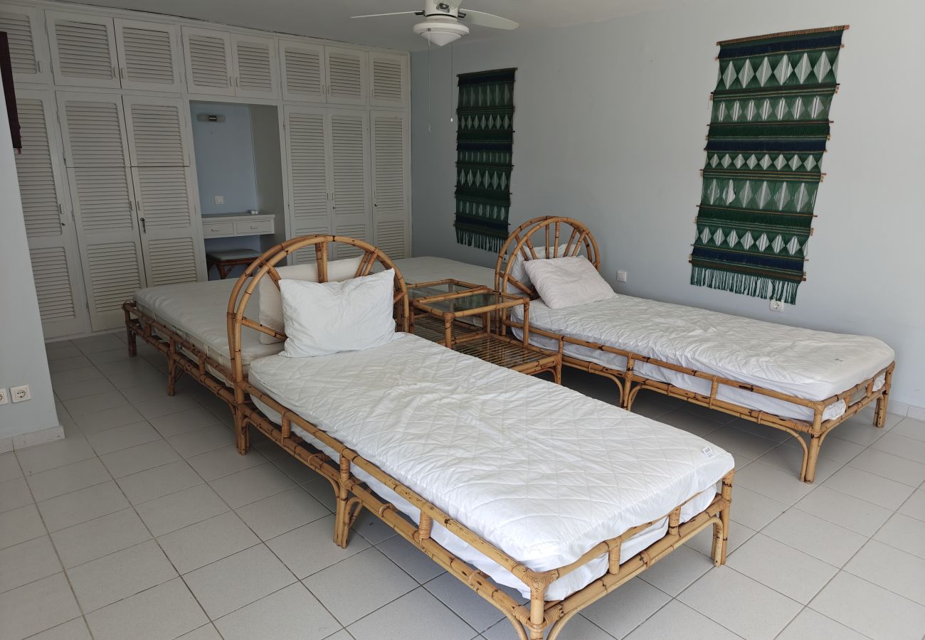 Villa in Skiathos - Villa Eirini, bright and airy 4-bedroomed villa with magical seaviews